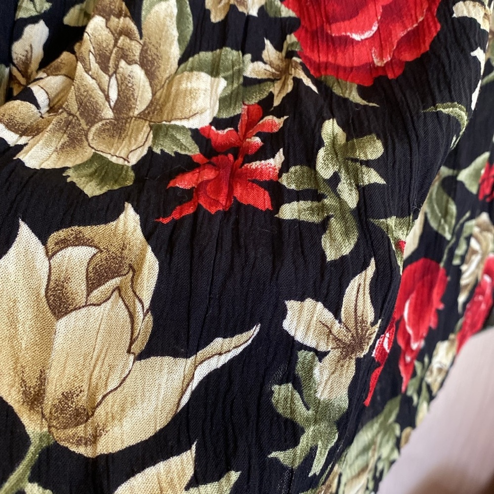 Alfred Red and White Smocked Midi Skirt - Picture 2 of 4